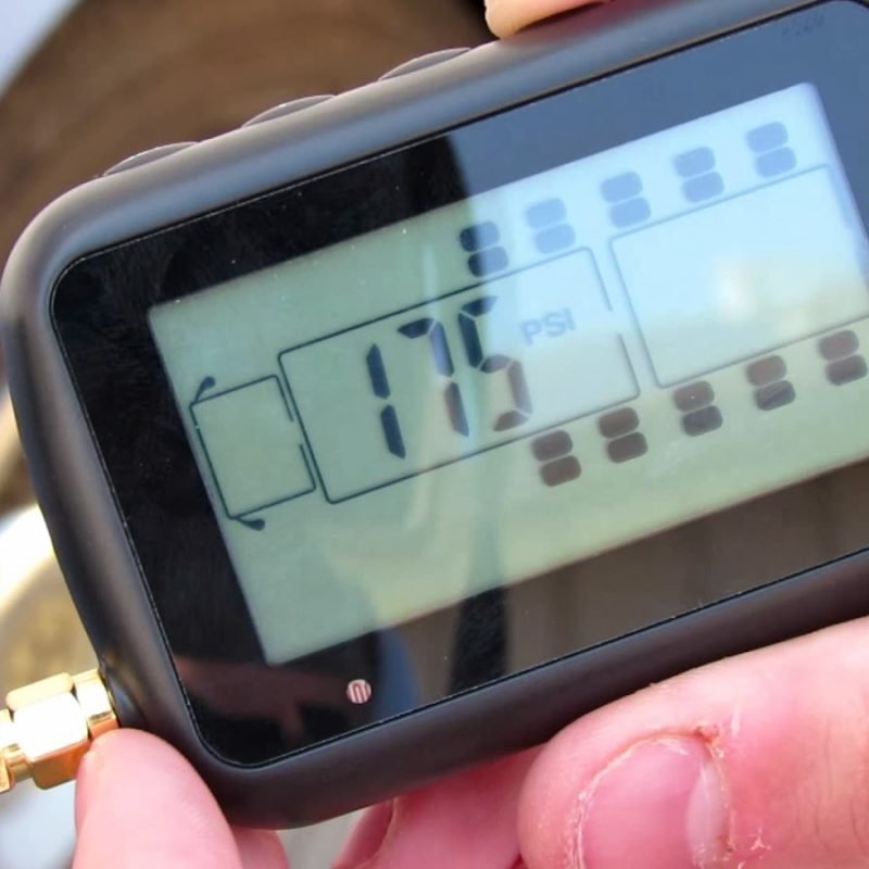 COG Display Application on tire pressure monitor